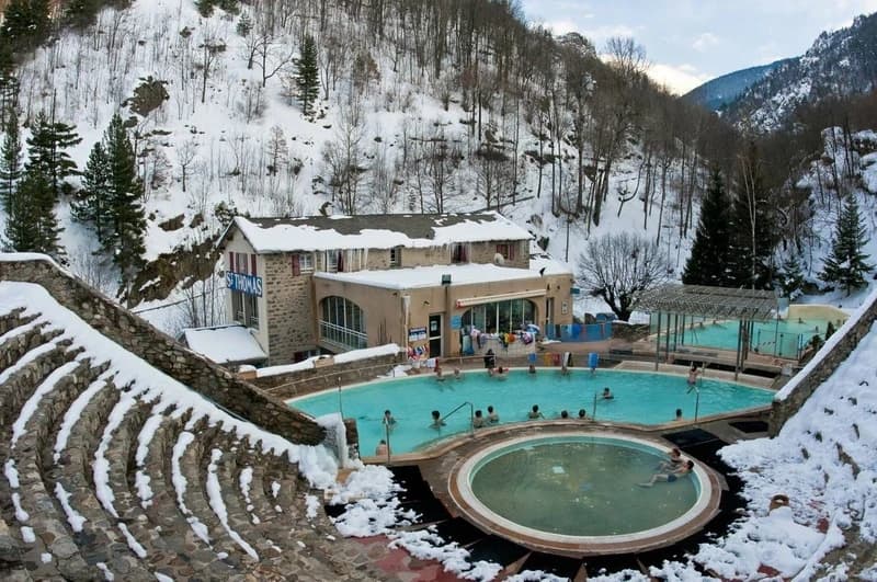 Top 4 Hot Springs in France