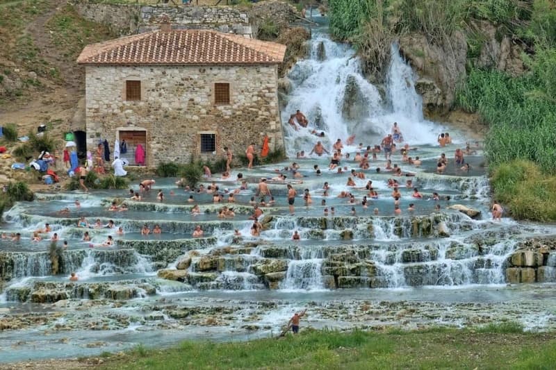 Top 5 Hot Springs in Italy